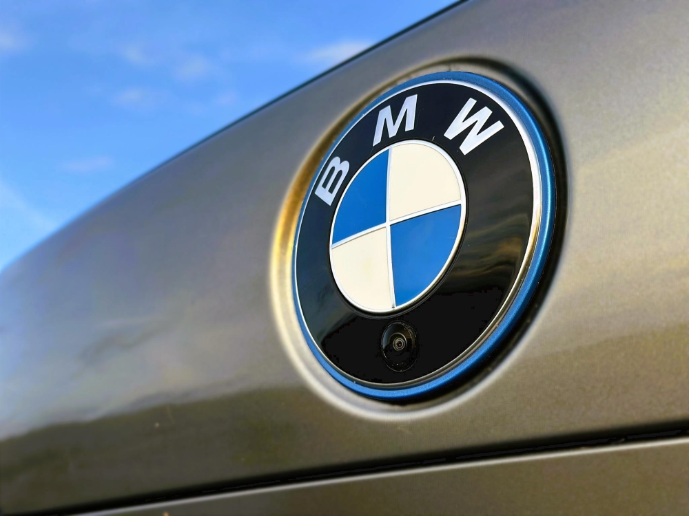 BMW 750e