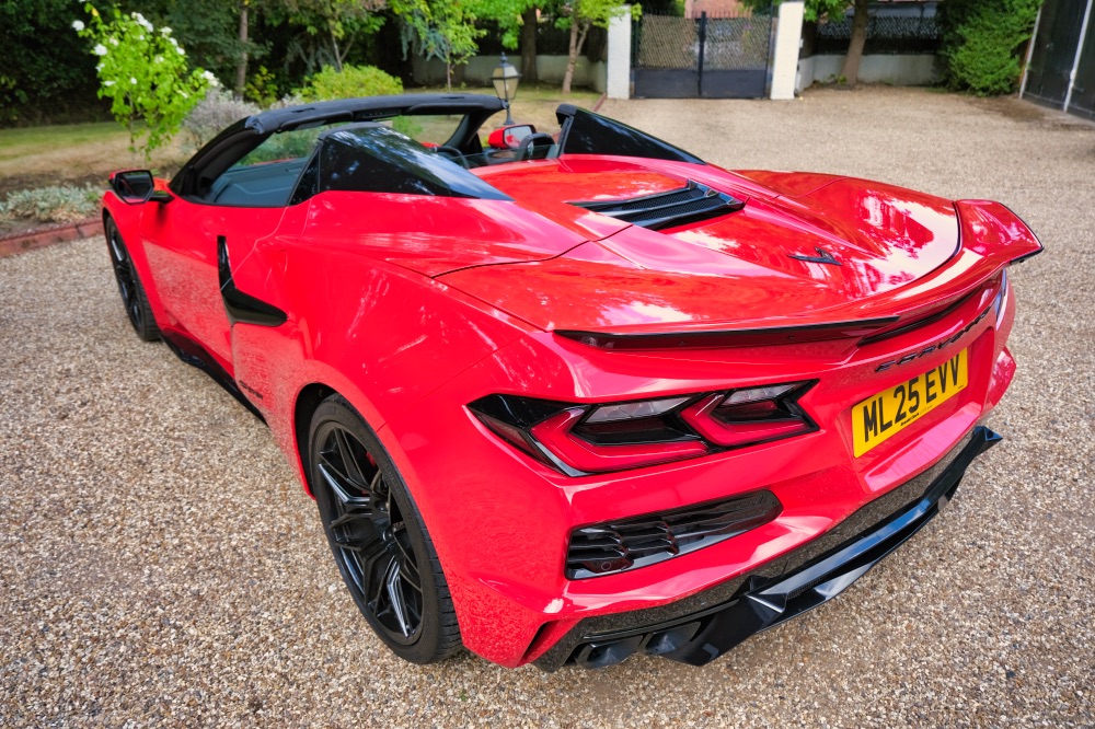 Corvette Z06 Convertible UK Review