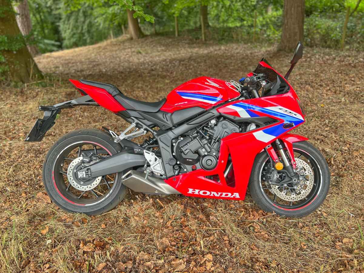 Honda CBR650R
