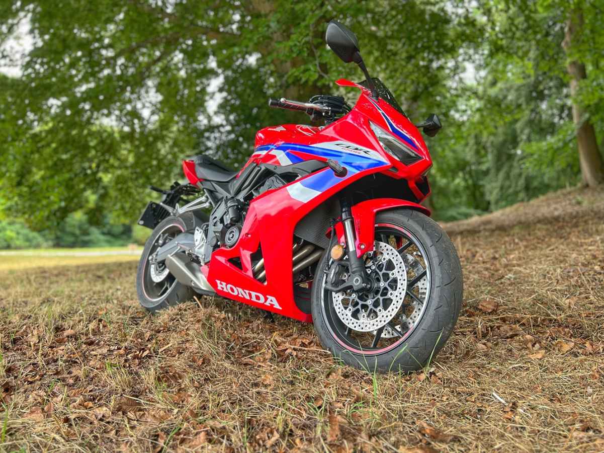 Honda CBR650R