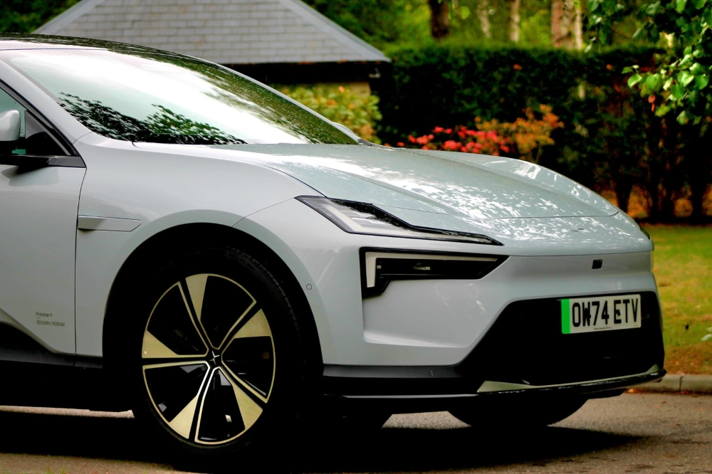 Polestar 4