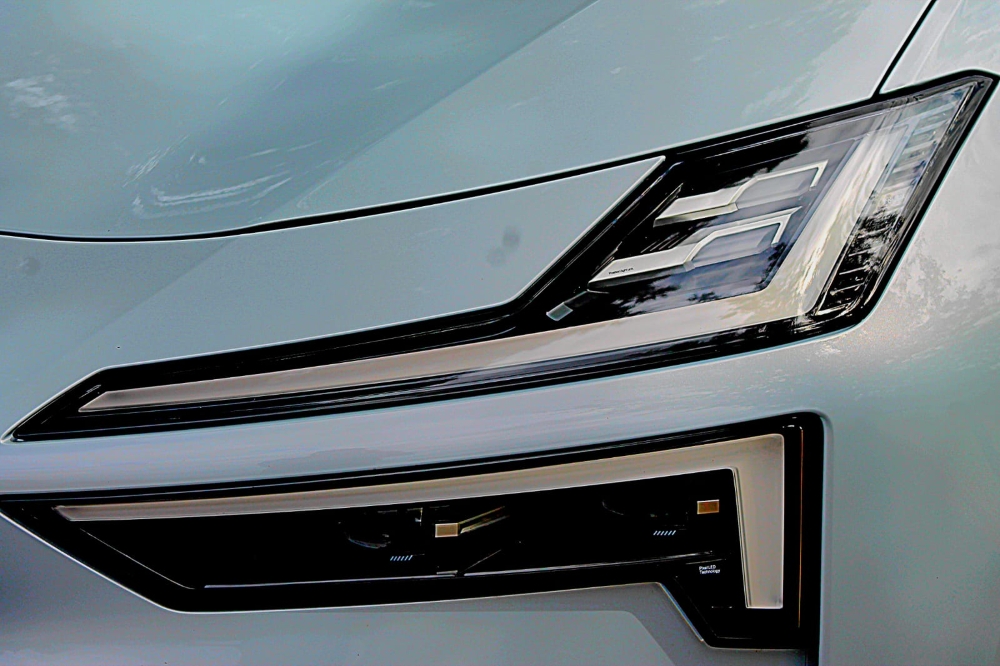 Polestar 4