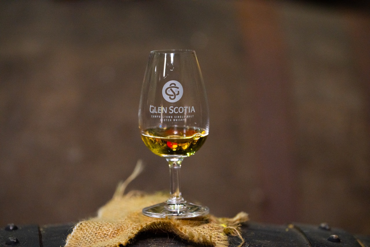 Glass of Glen Scotia