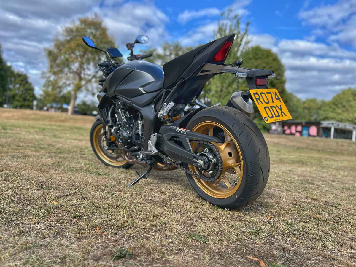 Honda Hornet 1000 SP: The Apex Predator