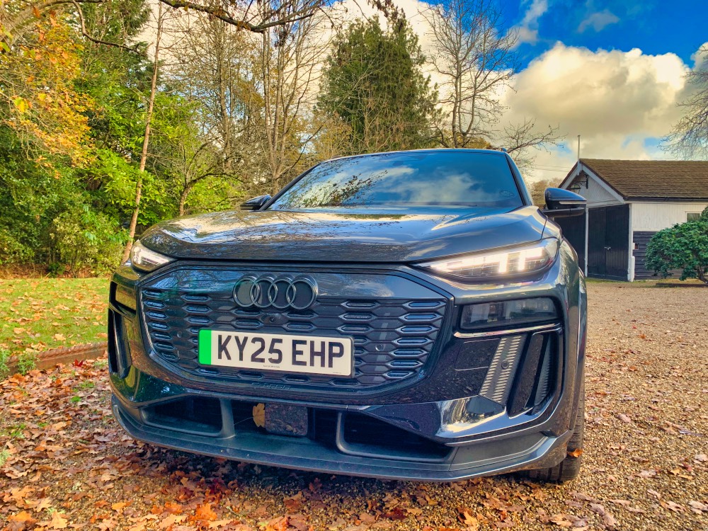 Audi SQ6 e-tron 360 kW