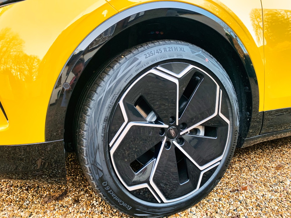 Ford Capri Premium AWD Electric 2026