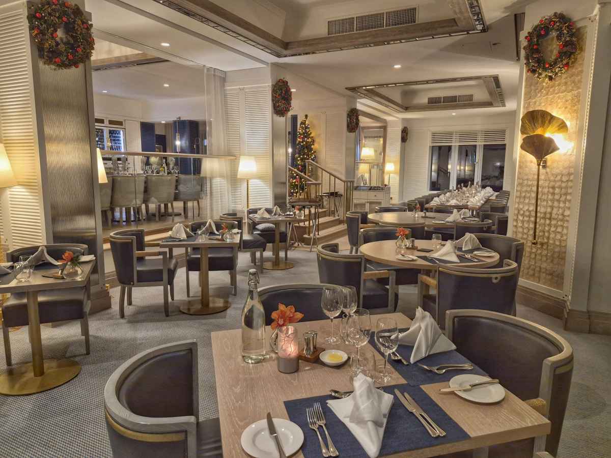 Thurlestone Hotel - Coastal Grandeur and Family Legacy