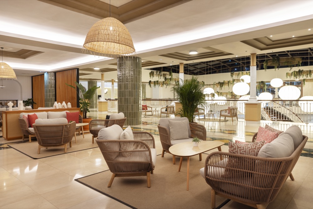 Tenerife: The High Life of Hyatt