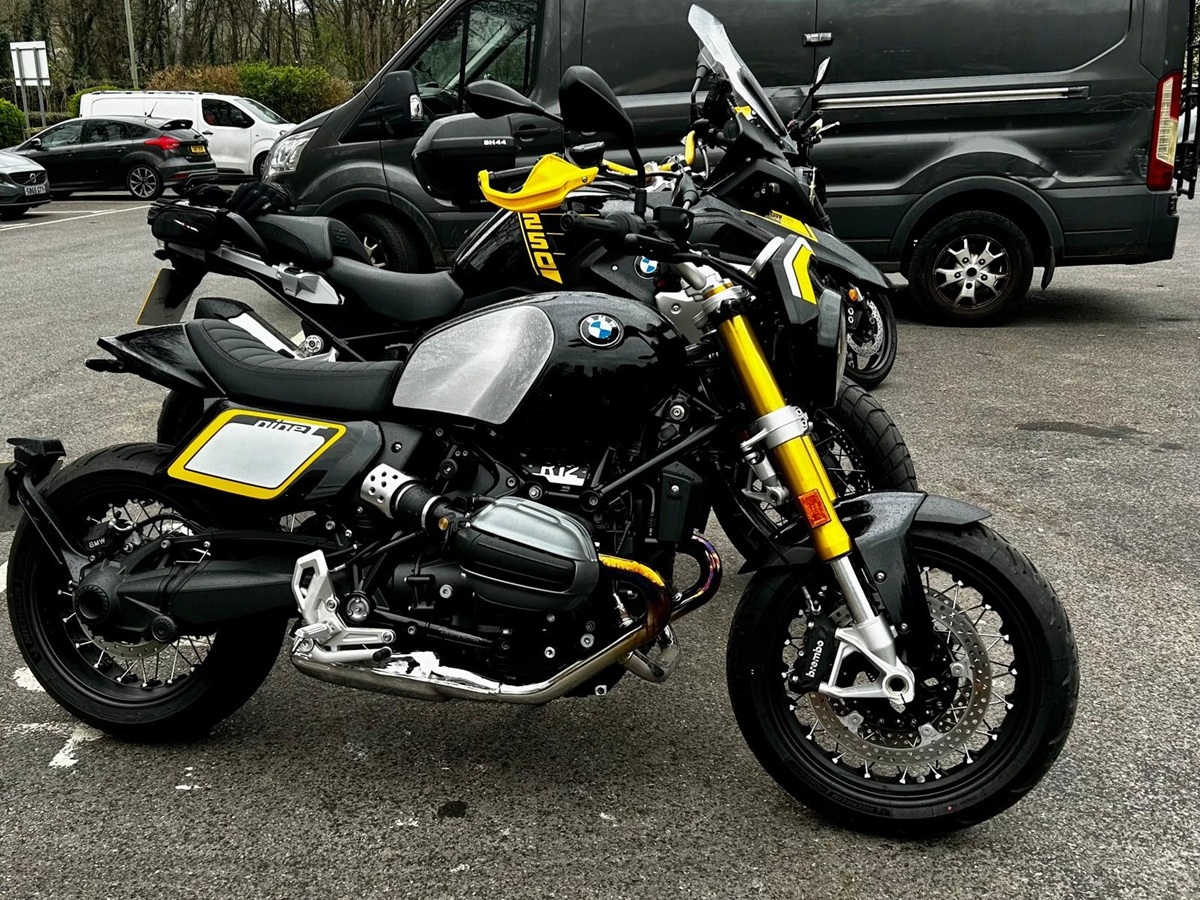 BMW R12 nine t Tracker