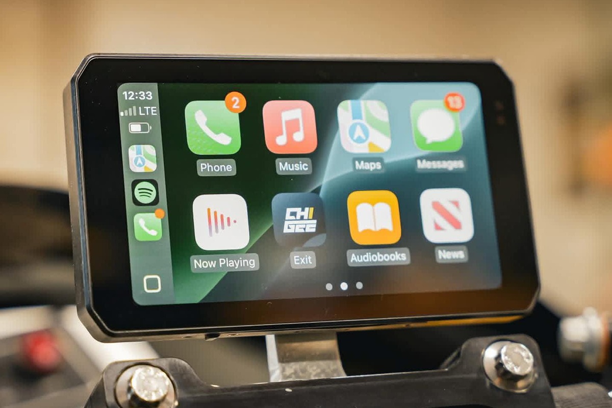 CHIGEE AIO 6 LTE Smart Riding Display