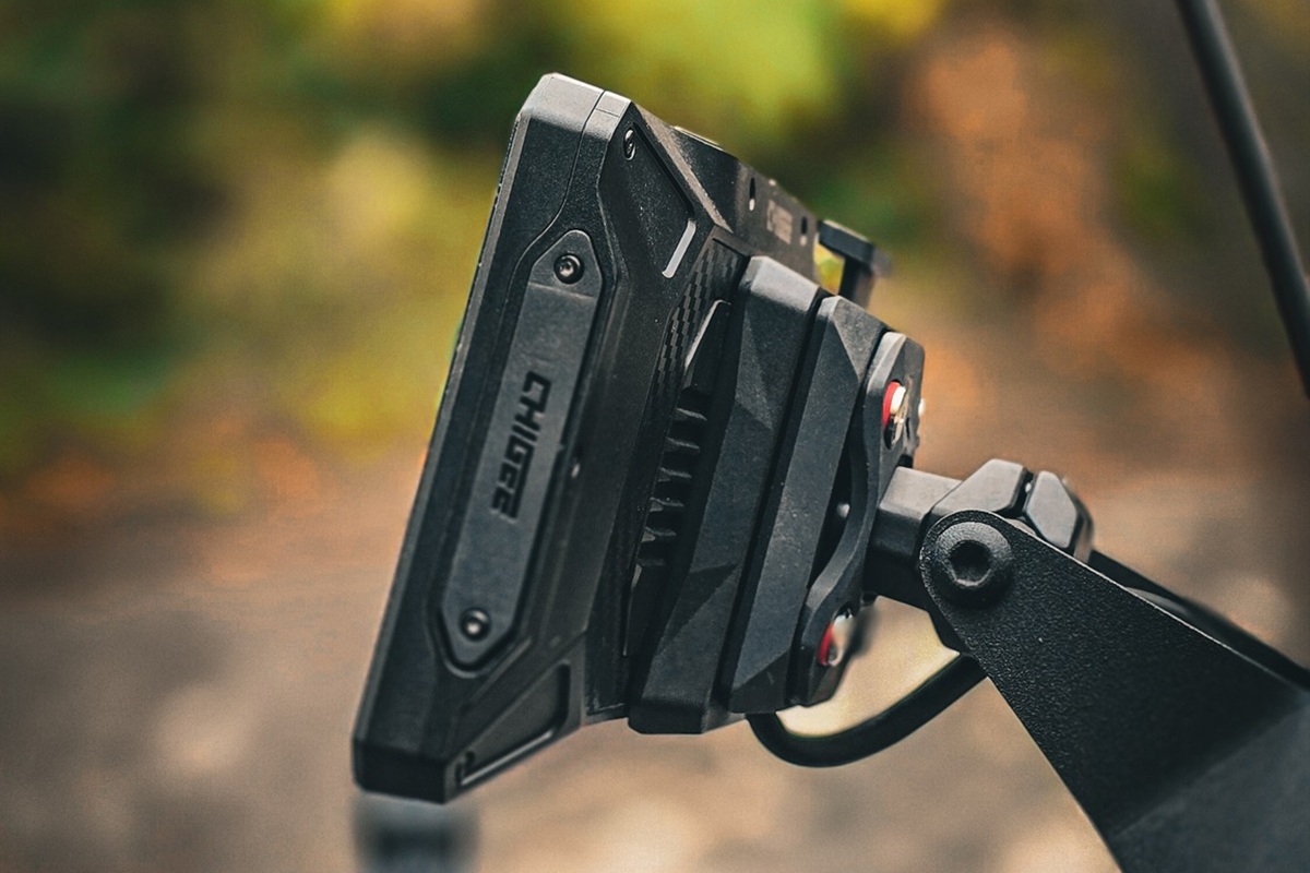 CHIGEE AIO 6 LTE Smart Riding Display