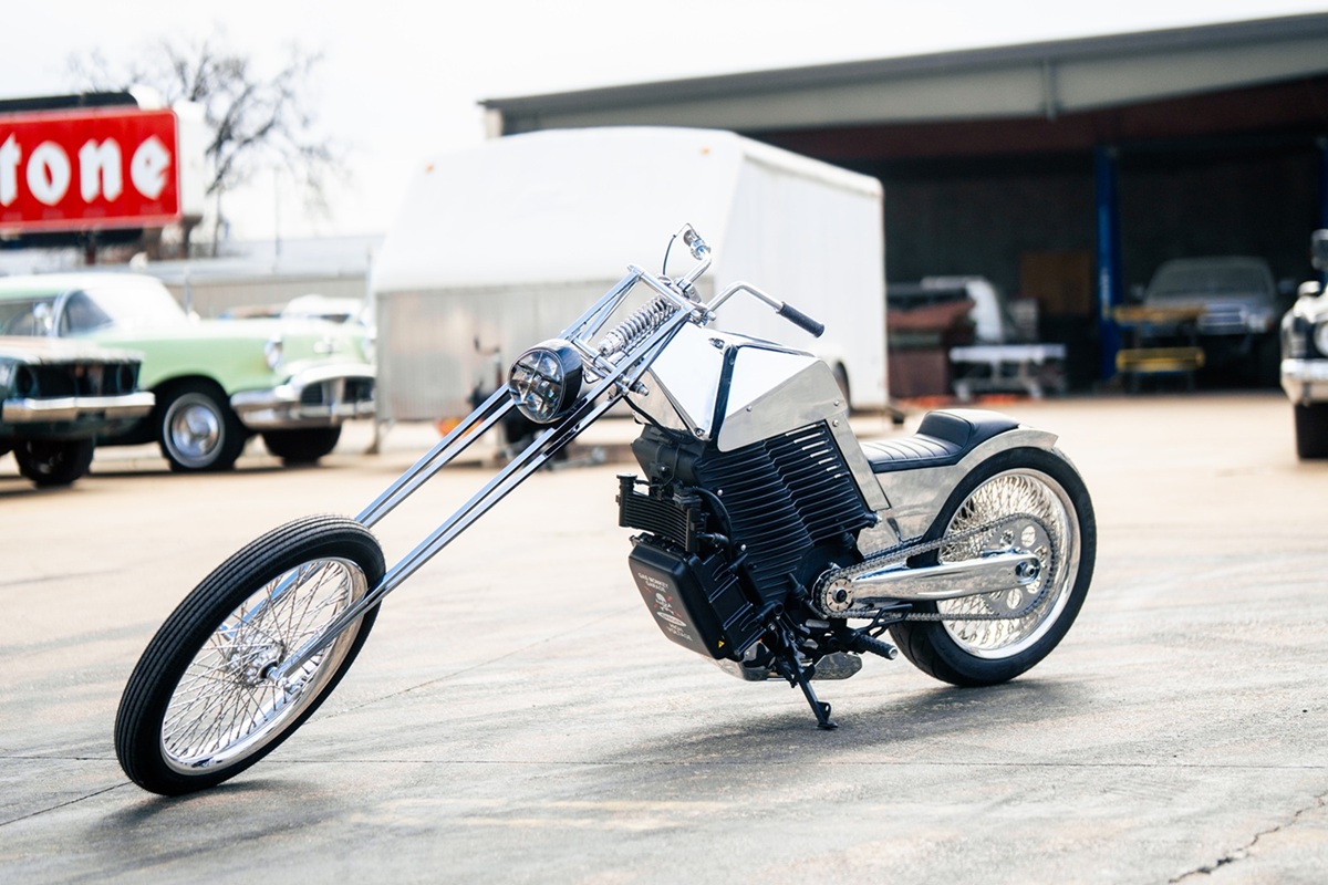 LW-S2-Alpinista-Customs