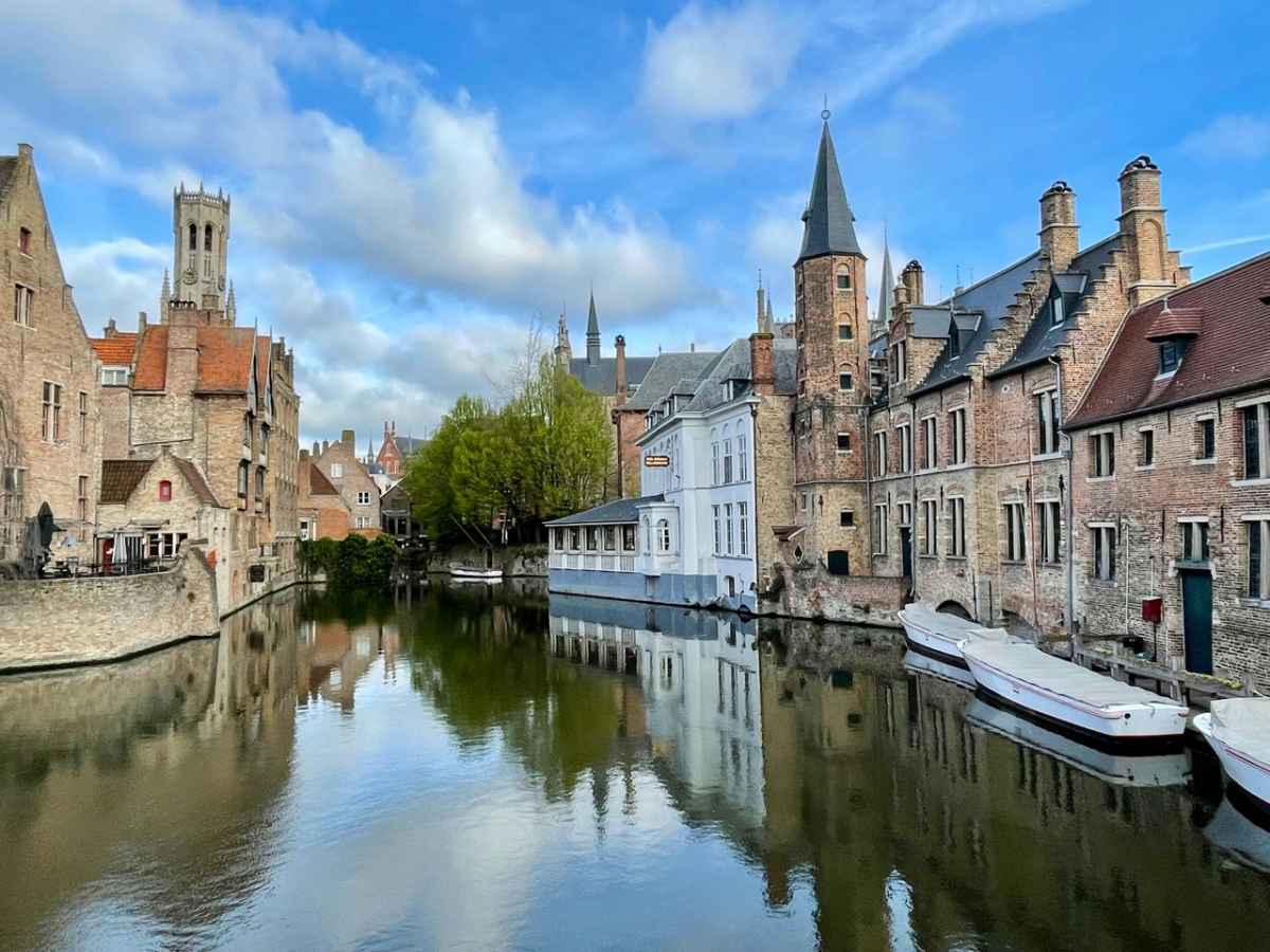 Nearby Brugge