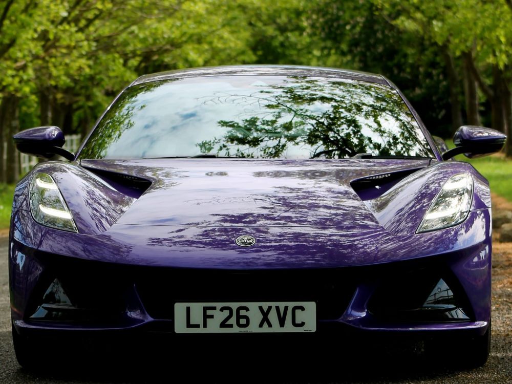 Lotus Emira