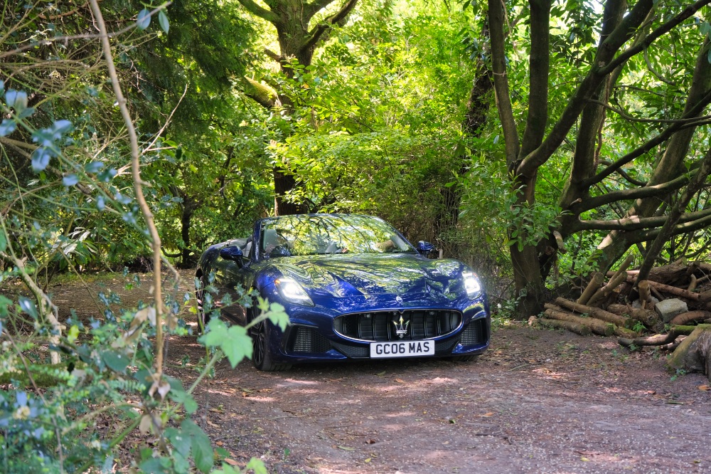 Maserati GranCabrio Trofeo 2026 Review
