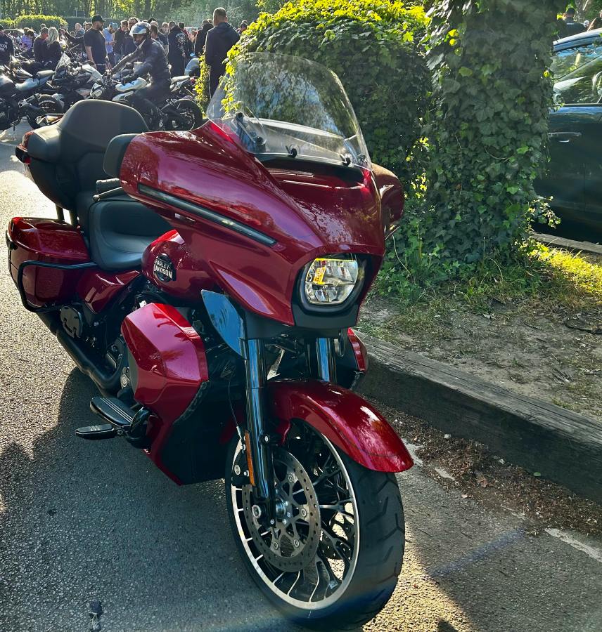 Harley-Davidson Street Glide Limited