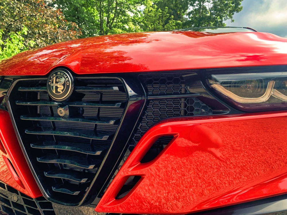 Alfa Romeo Tonale Ibrida Sport Speciale Review