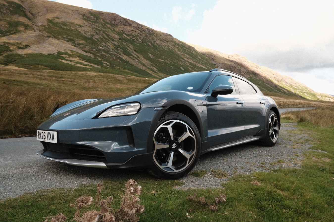 Porsche Taycan 4S Cross Turismo