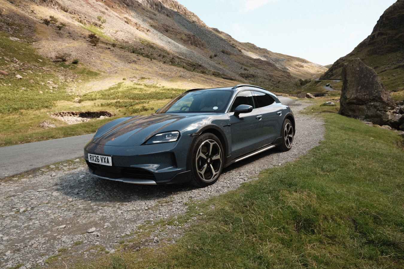 Porsche Taycan 4S Cross Turismo