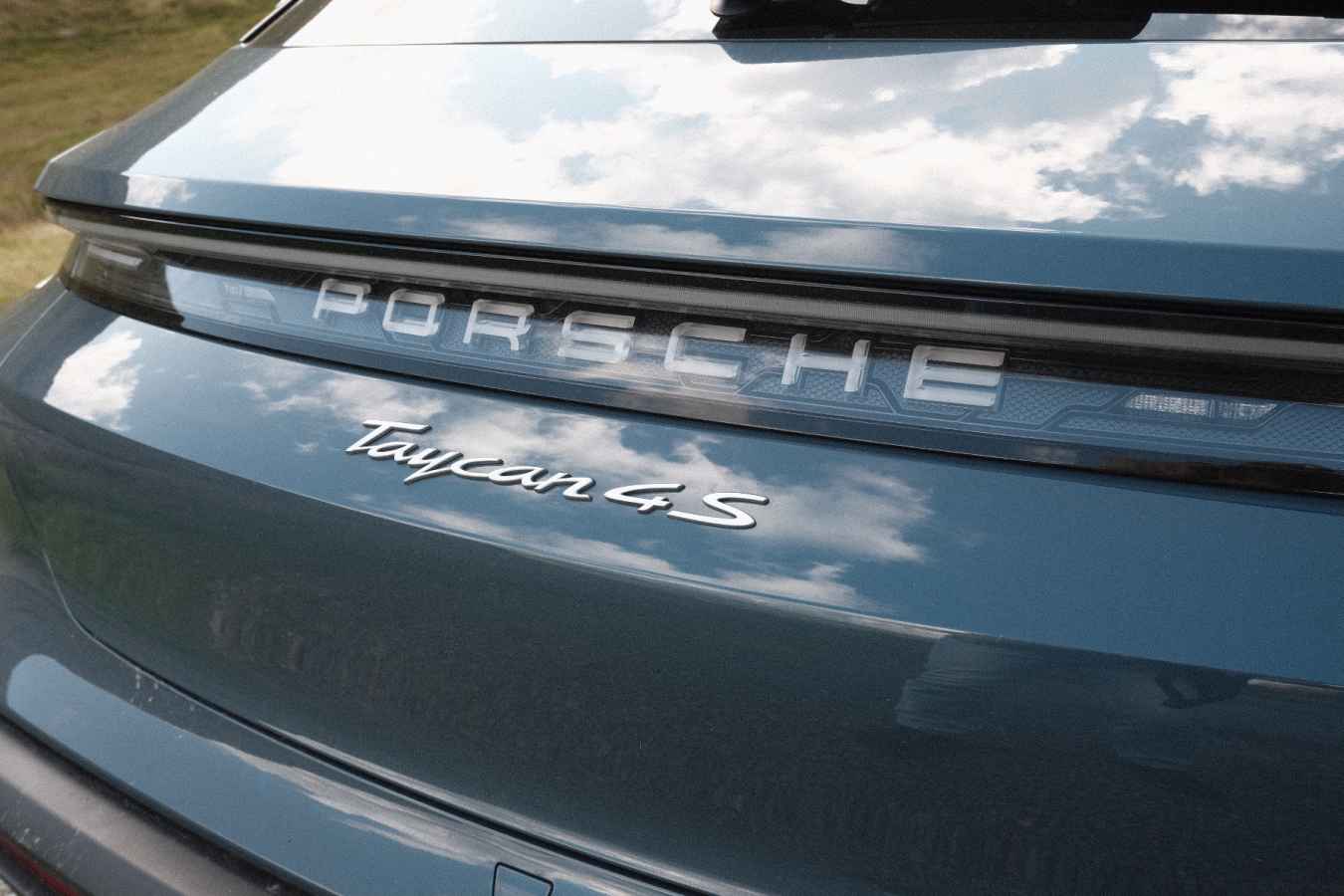 Porsche Taycan 4S Cross Turismo