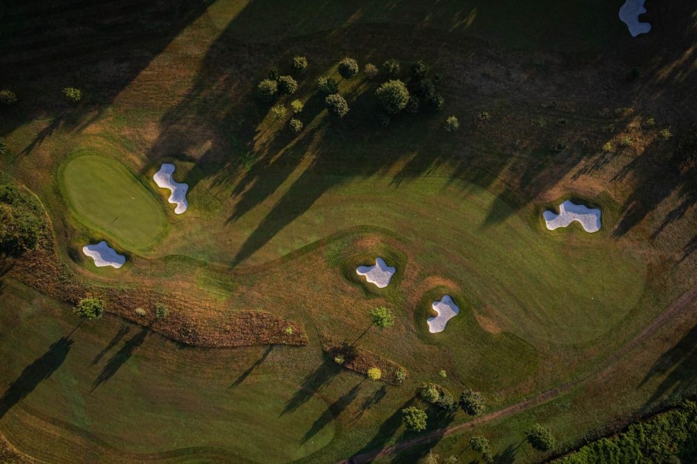 BMW iX3 at Royal Ascot Golf Club 