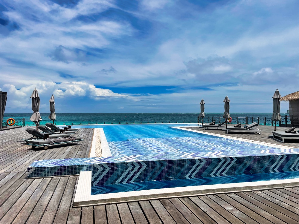 JW Marriott Maldives Resort & Spa Review