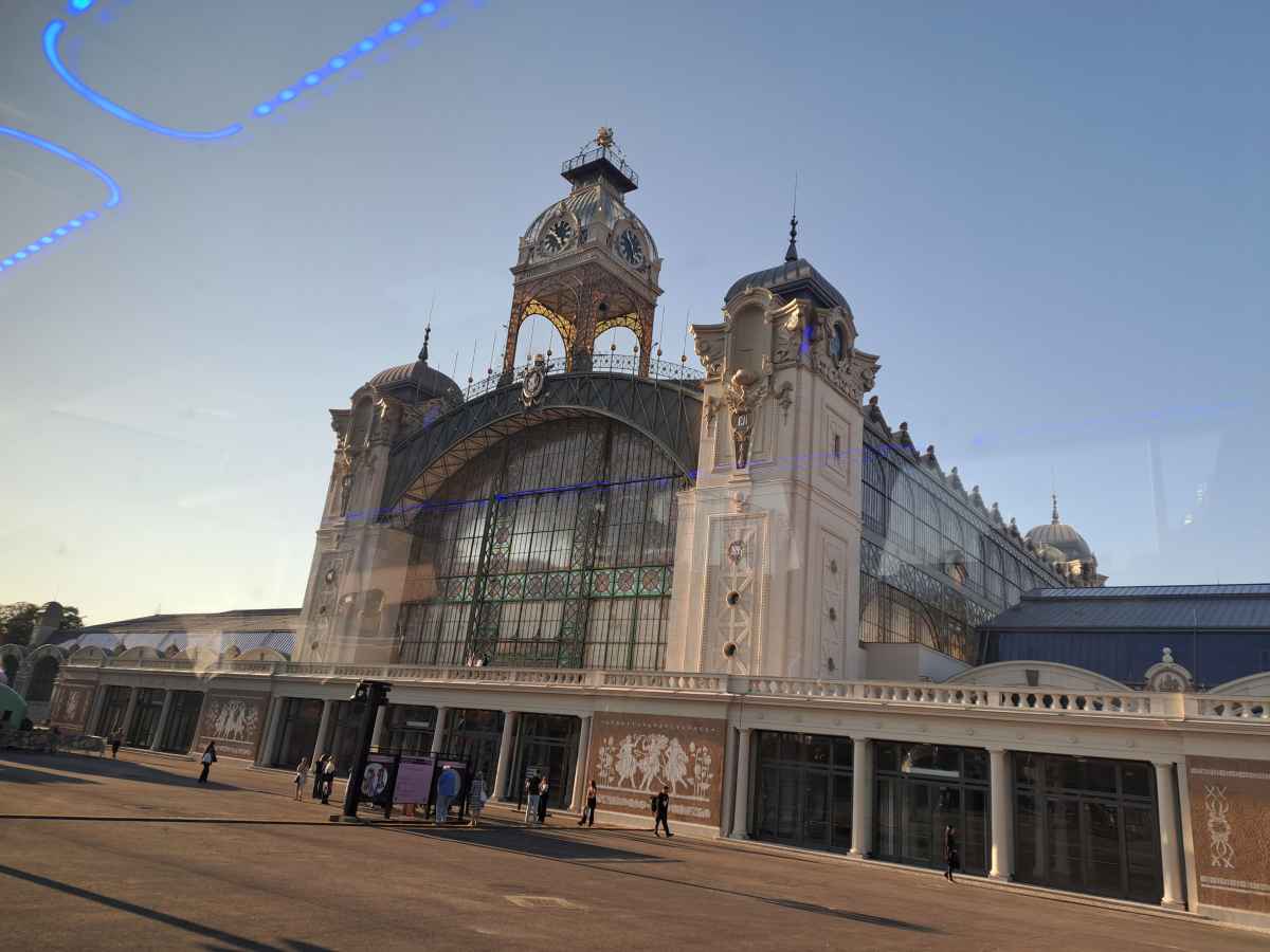 Industrial Palace