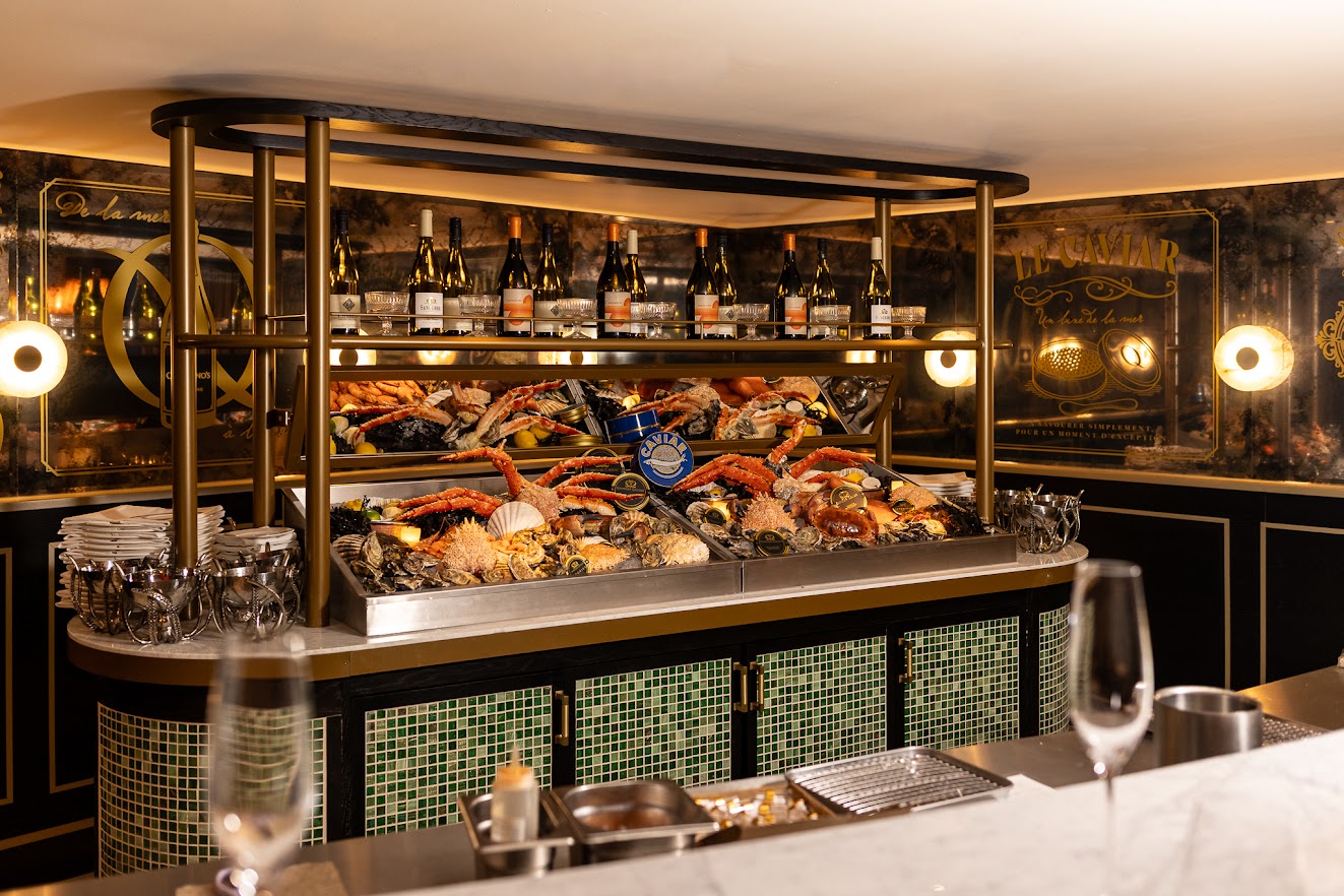 Fruits De Mer Counter
