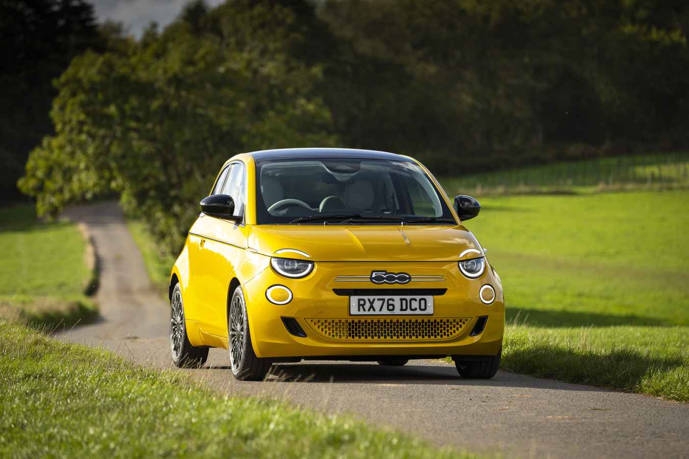 Fiat 500 HYBRID HATCHBACK LA PRIMA 