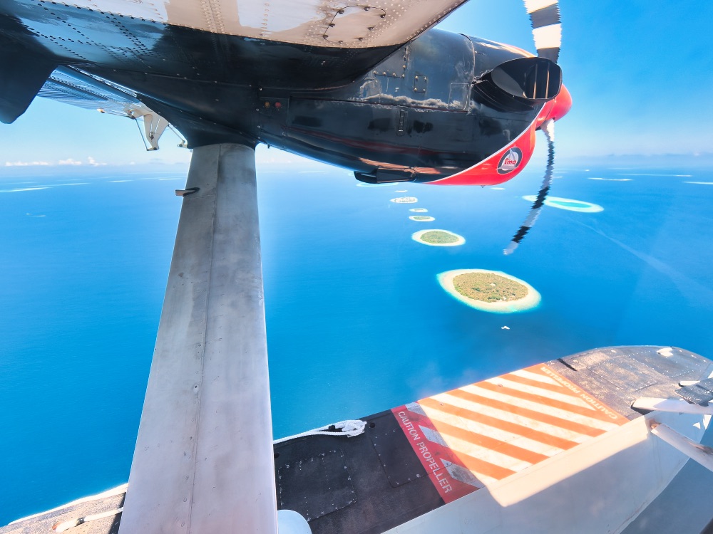 Adaaran Select Meedhupparu Maldives Seaplane