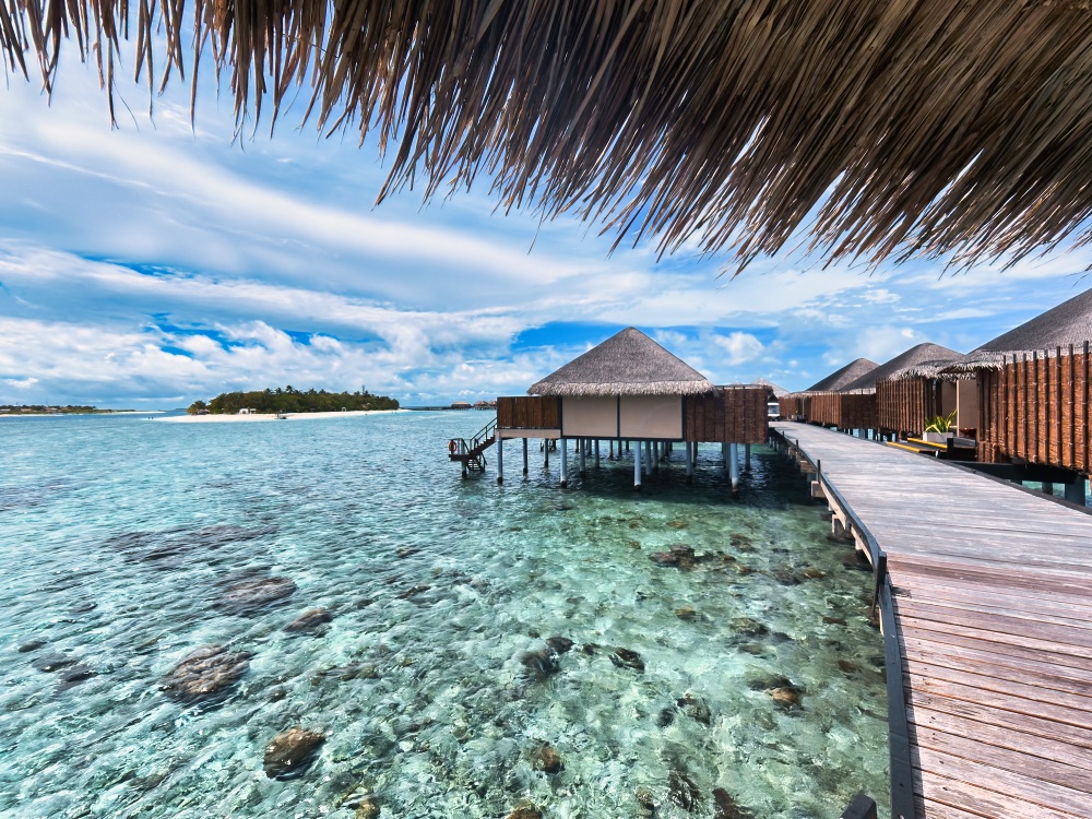 Adaaran Select Meedhupparu Maldives Water Villas