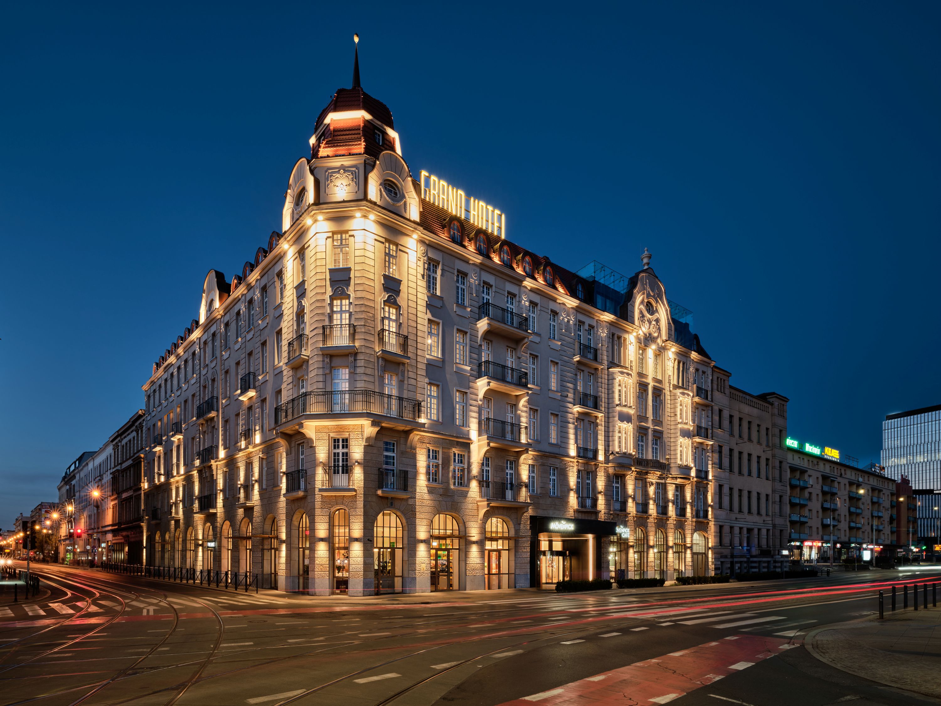 Grand Hotel