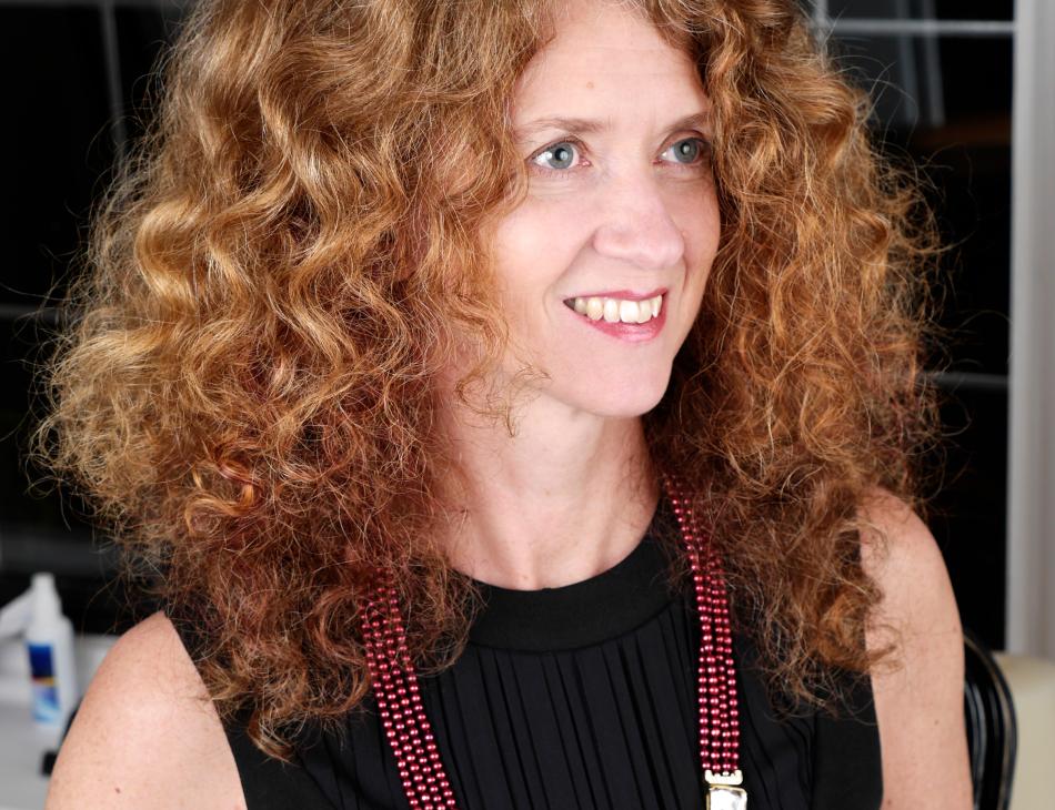 International eXcellence Interviews Caoilionn Hurley