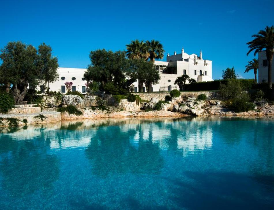 Trulli Enchanting In Puglia