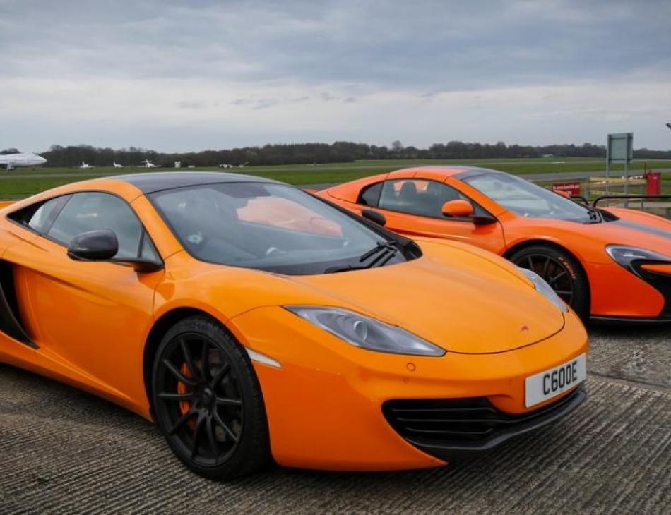 Reep Southern Host McLaren Supercars At Dunsfold Racetrack