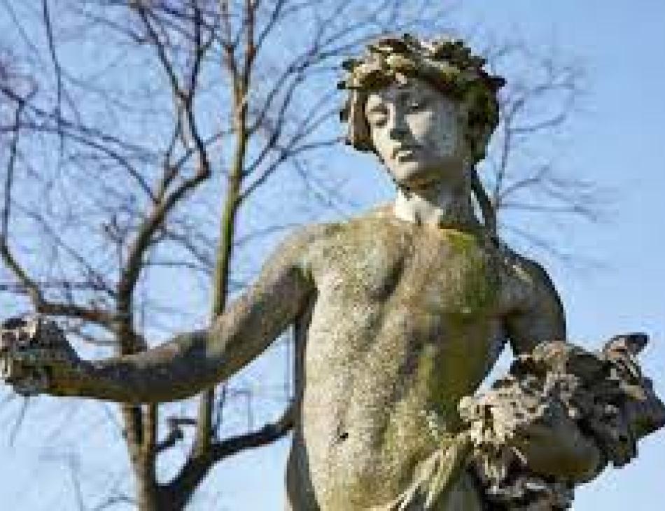 The Italian boy on Barbe’s grave at Brompton. (Credit: Greywolf)