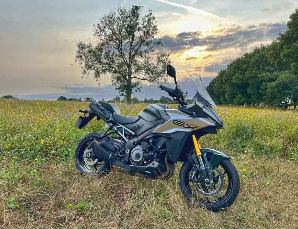 Suzuki-GSX-S1000GX