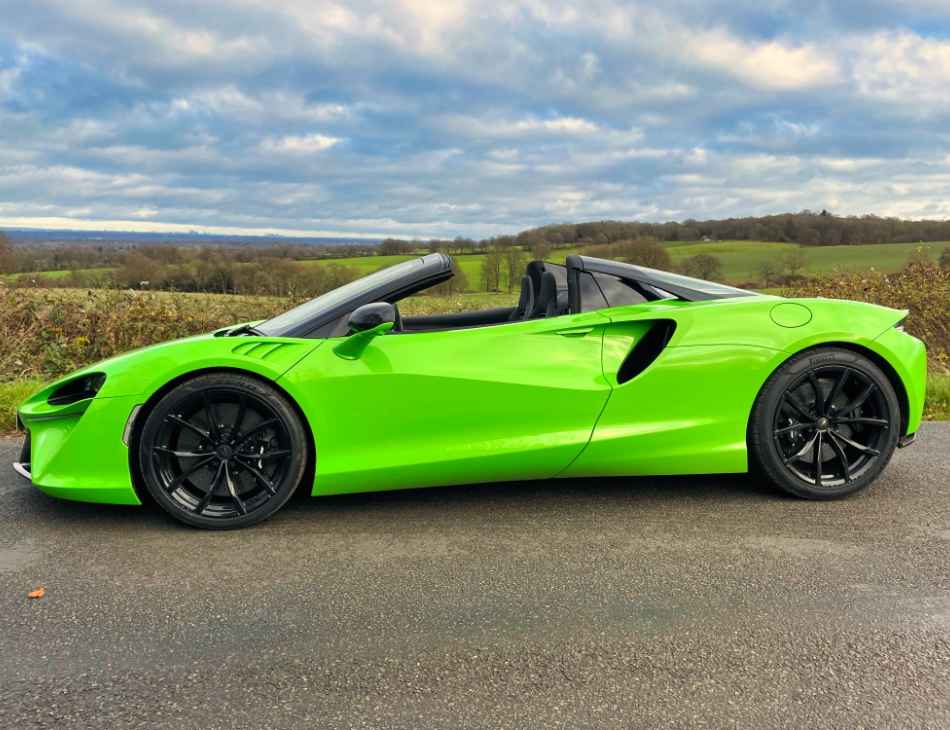 McLaren Artura Spider Review