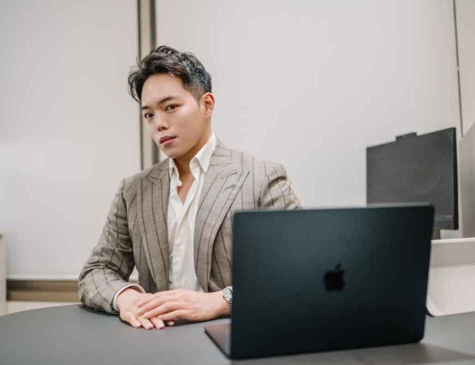 dr brendan khong