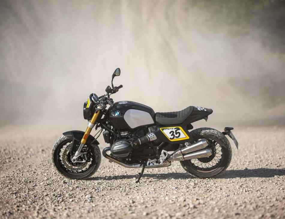 BMW R12 nineT Tracker
