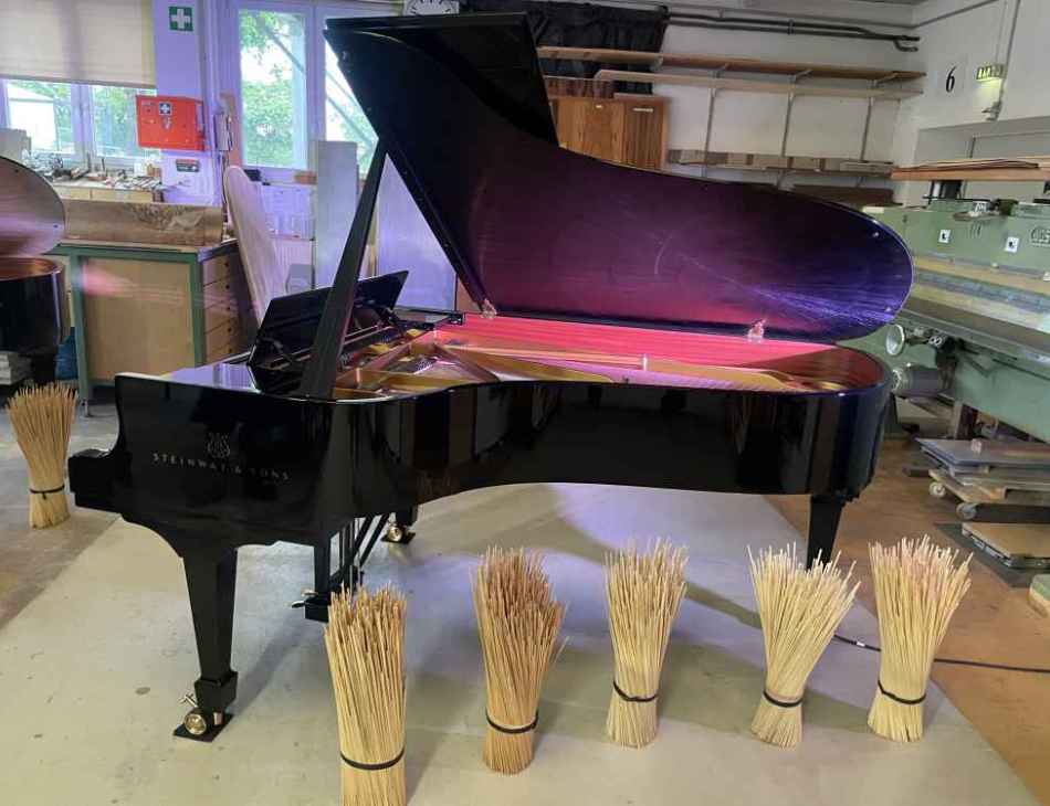 Steinway & Sons: Masterpiece Straw Marquetry