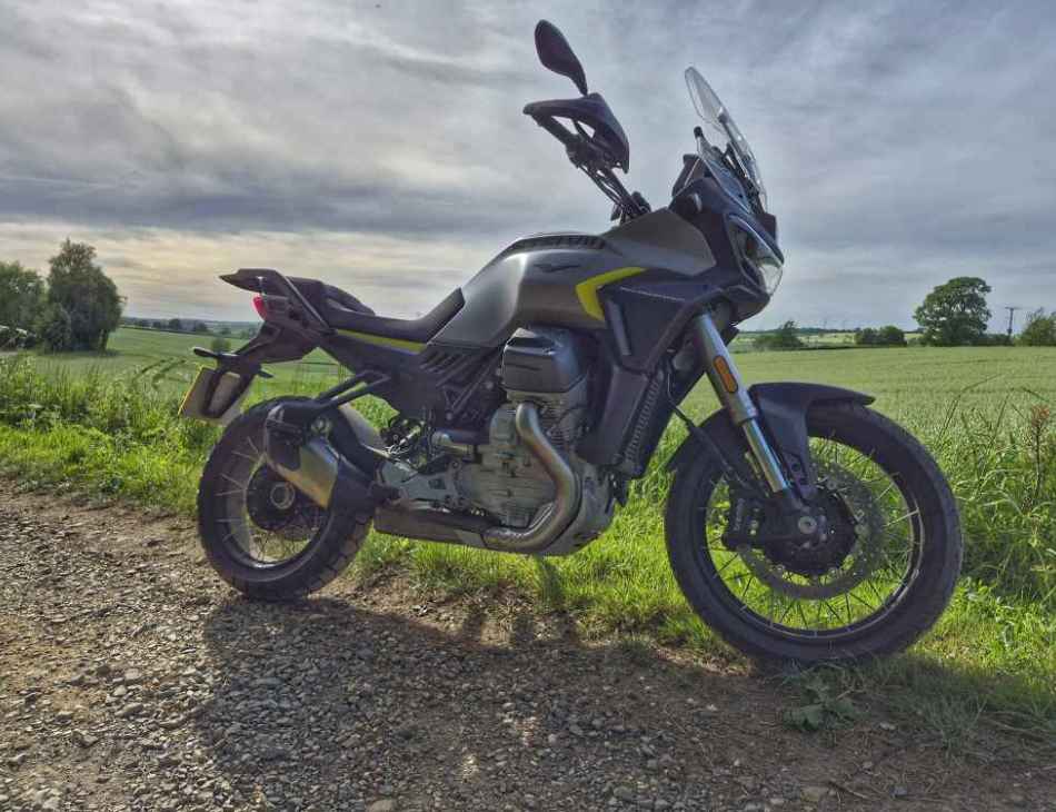 Moto Guzzi Stelvio