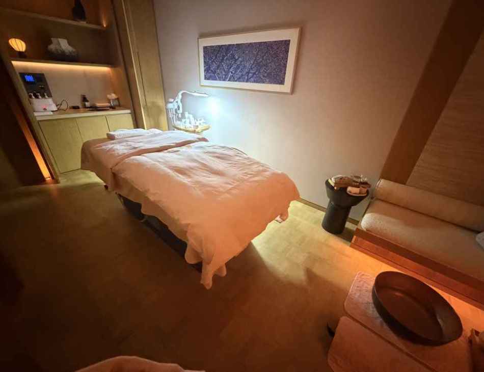 The beautiful spa room at Claridges 