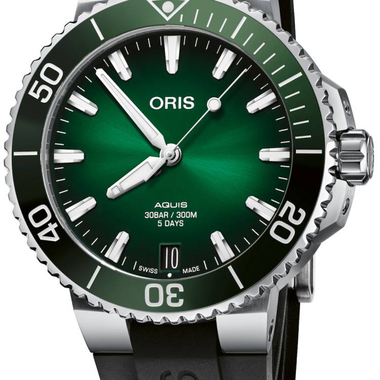 Oris Watch Aquis Date Calibre 400 Green Rubber
