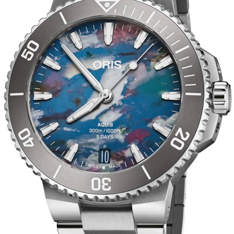 Oris Watch Aquis Date Upcycle Calibre 400 43.5mm