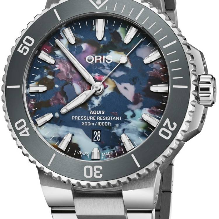 Oris Watch Aquis Date Upcycle 43.5mm