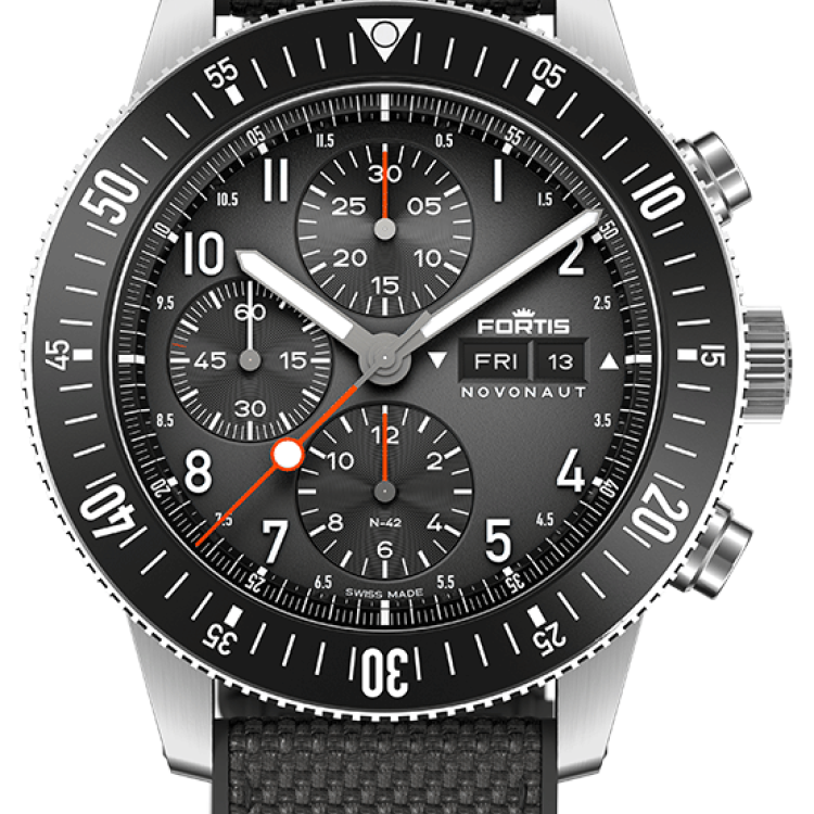 Fortis Watch Novonaut N-42 Legacy Edition