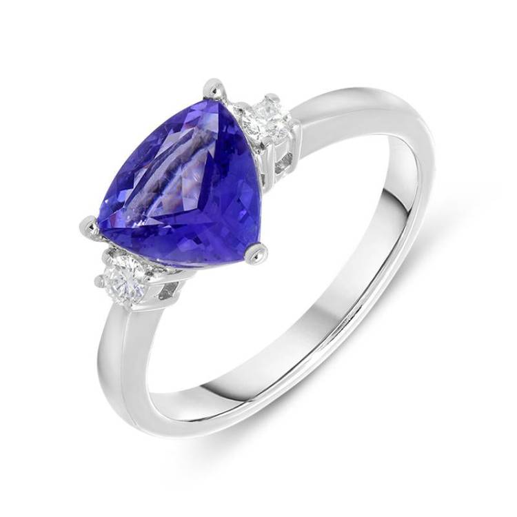 18ct White Gold 1.66ct Tanzanite Trillion Cut Trilogy Ring D - N