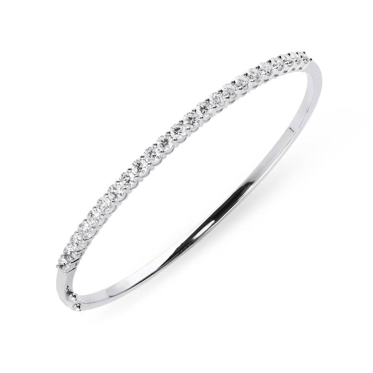 18ct White Gold 2.02ct Diamond Hinged Bangle - White Gold