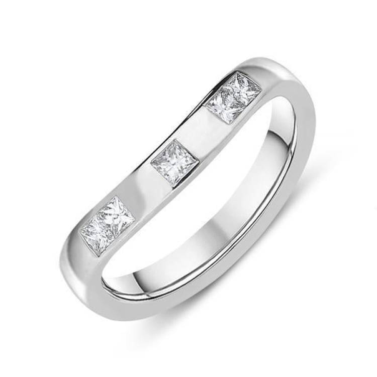 18ct White Gold Diamond Princess Cut Wishbone Wedding Ring - M